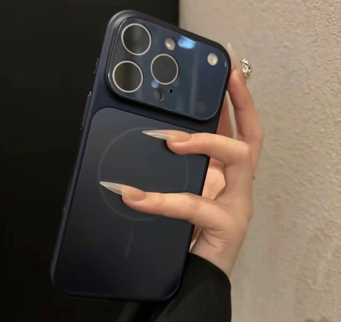 iPhone 17 Series Converter MagSafe Case